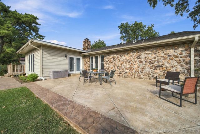 5848 S Maplewood Avenue, Tulsa, OK 74135