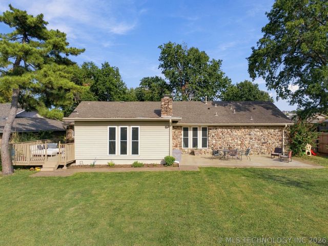 5848 S Maplewood Avenue, Tulsa, OK 74135