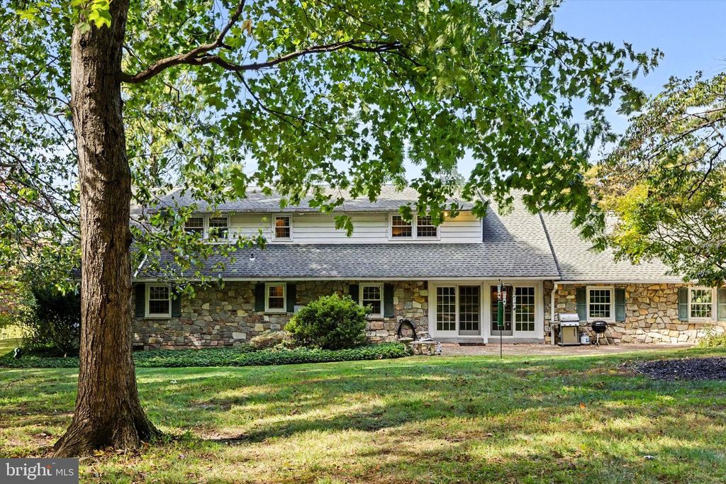 99 PICKWICK DR, DOYLESTOWN, PA 18901 — photo 5