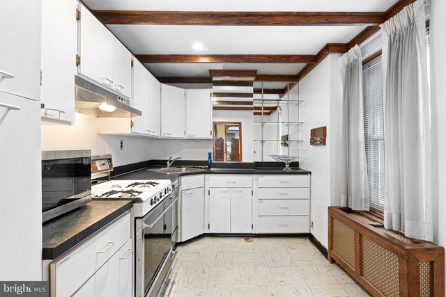 148 VINE ST, Philadelphia, PA 19106