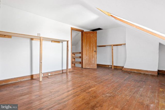 148 VINE ST, Philadelphia, PA 19106