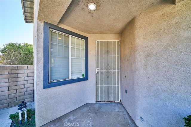 14729 Foxfield Lane, Fontana, CA 92336