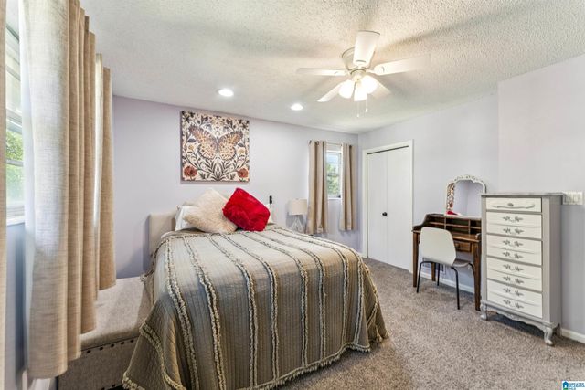 1066 SUNNY DELL LANE, Bessemer, AL 35023