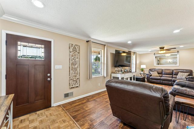 1066 SUNNY DELL LANE, Bessemer, AL 35023