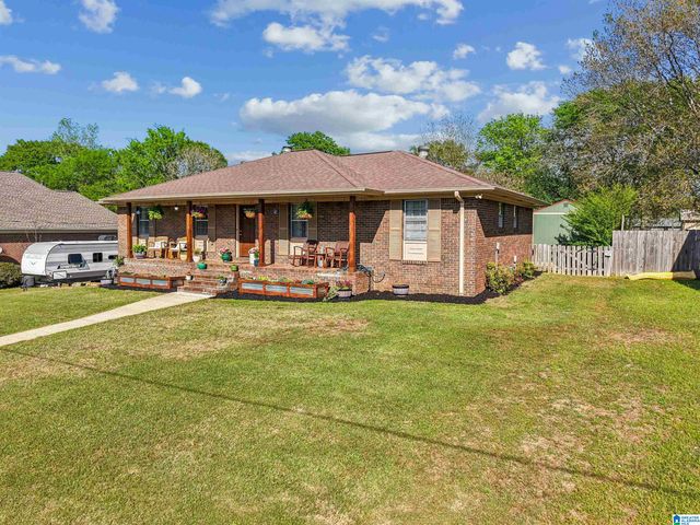 1066 SUNNY DELL LANE, Bessemer, AL 35023