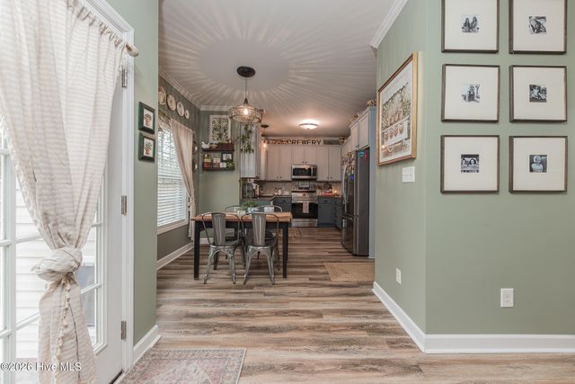 273 Inverness Drive, Hubert, NC 28539