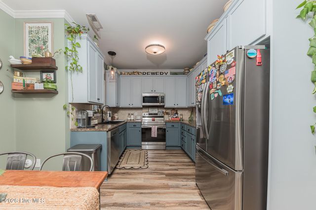 273 Inverness Drive, Hubert, NC 28539