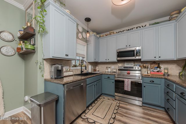 273 Inverness Drive, Hubert, NC 28539