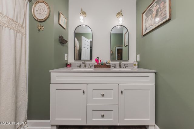 273 Inverness Drive, Hubert, NC 28539