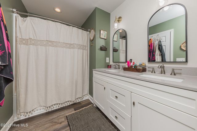 273 Inverness Drive, Hubert, NC 28539