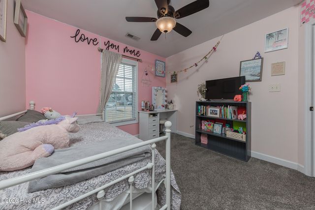 273 Inverness Drive, Hubert, NC 28539