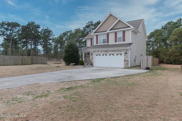 273 Inverness Drive, Hubert, NC 28539