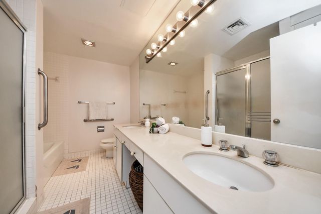 5000 Montrose Boulevard 14H, Houston, TX 77006