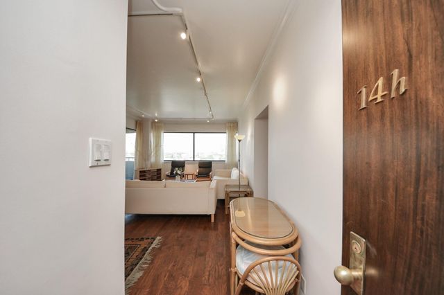 5000 Montrose Boulevard 14H, Houston, TX 77006