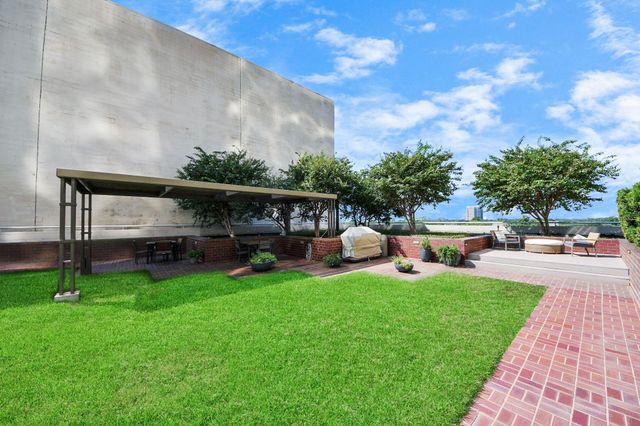 5000 Montrose Boulevard 14H, Houston, TX 77006