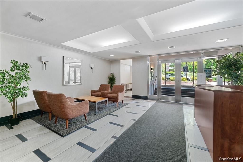 2711 Henry Huudson Parkway 6D, Bronx, NY 10463