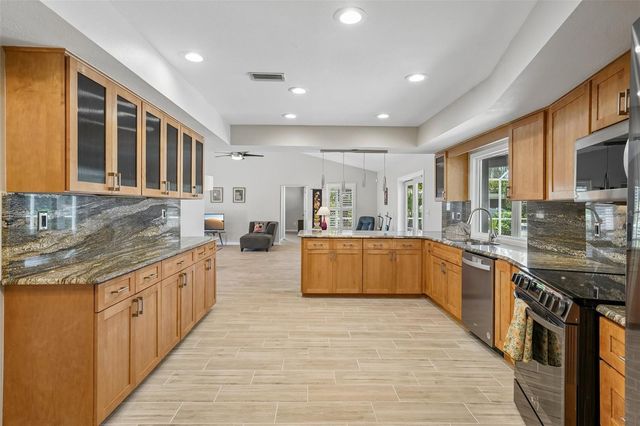 14426 MARK DRIVE, Largo, FL 33774
