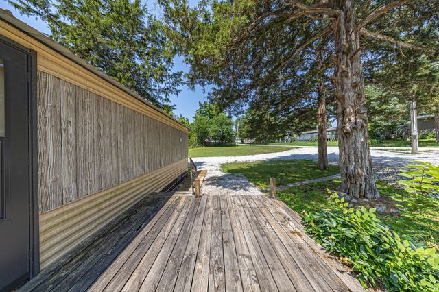 20690 Deer Run, Wheatland, MO 65779