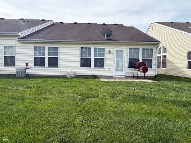 1234 Estuary Drive, Indianapolis, IN 46217