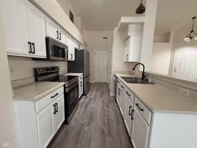 1234 Estuary Drive, Indianapolis, IN 46217