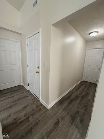 1234 Estuary Drive, Indianapolis, IN 46217