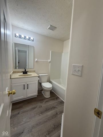 1234 Estuary Drive, Indianapolis, IN 46217