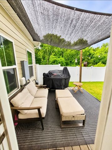 385 S Downs Cir, Goodlettsville, TN 37072