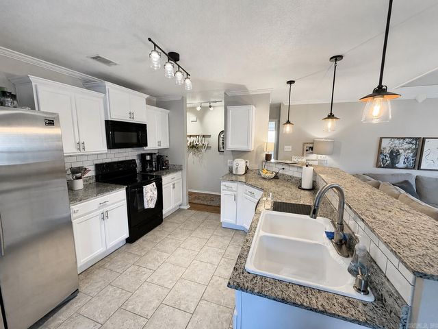 2209 San Luis Boulevard, North Little Rock, AR 72118