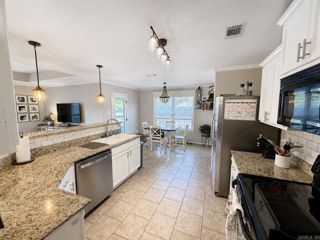 2209 San Luis Boulevard, North Little Rock, AR 72118