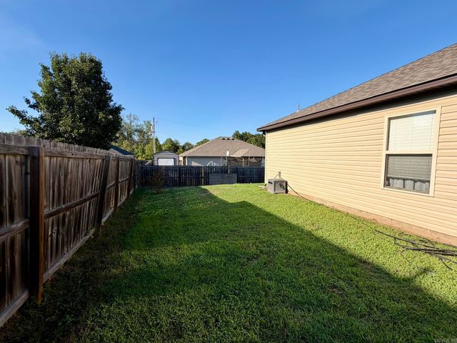 2209 San Luis Boulevard, North Little Rock, AR 72118