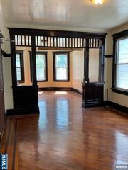 29 17th Street 2, East Orange, NJ 07018
