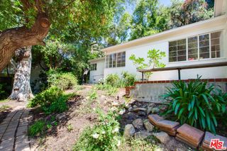 10321 Chrysanthemum Lane, Los Angeles, CA 90077