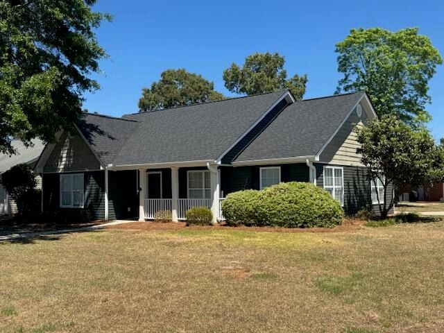 1396 Blue Heron Point, Manning, SC 29102
