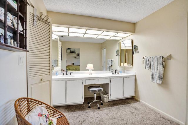 6010 Petaluma Drive, Boca Raton, FL 33433