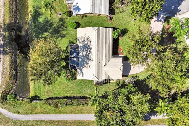 6010 Petaluma Drive, Boca Raton, FL 33433