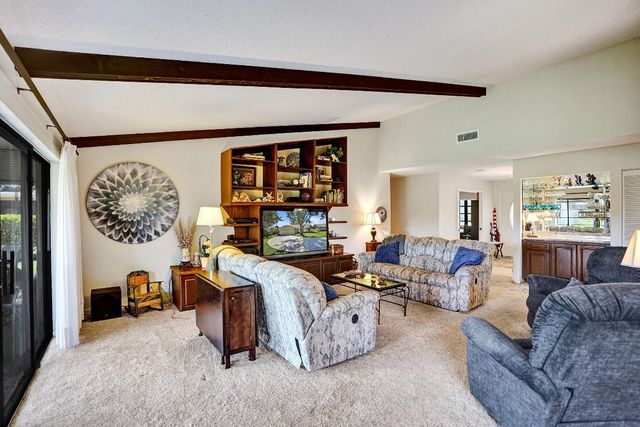 6010 Petaluma Drive, Boca Raton, FL 33433