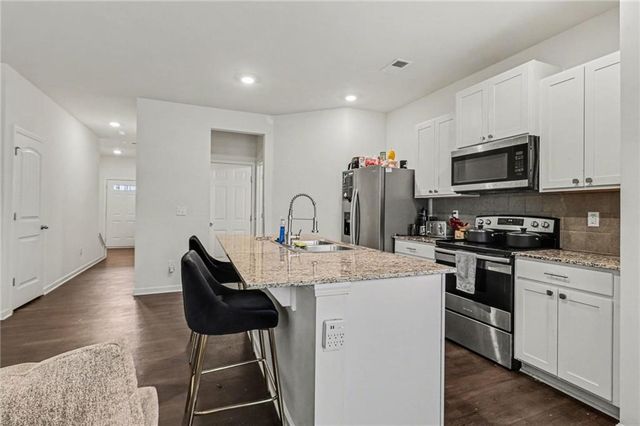 5699 Union Pointe Drive, Union City, GA 30291