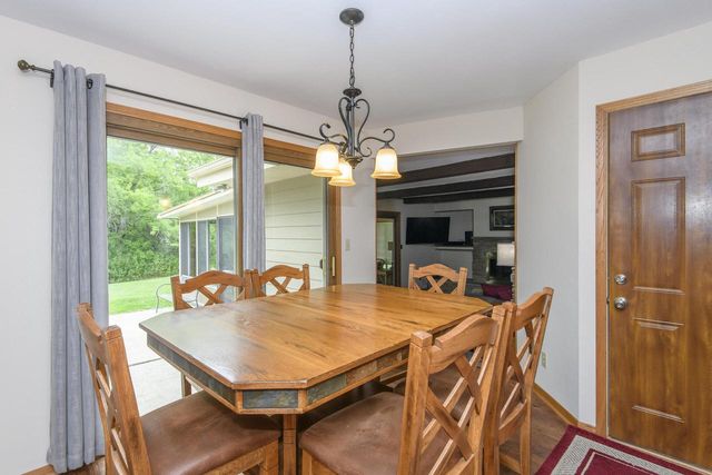 W164N9918 Robins WAY, Germantown, WI 53022