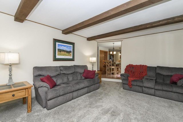 W164N9918 Robins WAY, Germantown, WI 53022