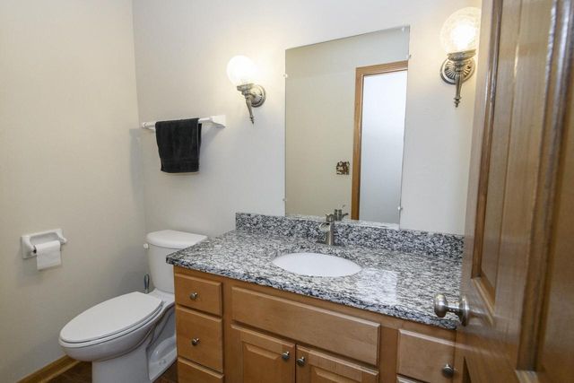 W164N9918 Robins WAY, Germantown, WI 53022