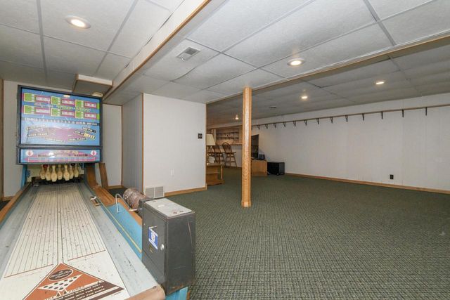 W164N9918 Robins WAY, Germantown, WI 53022
