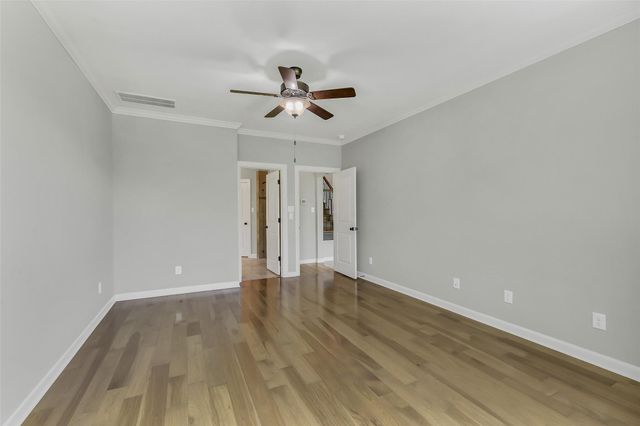 100 Castlegate Lane, Houston, TX 77065