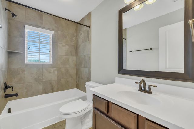 100 Castlegate Lane, Houston, TX 77065