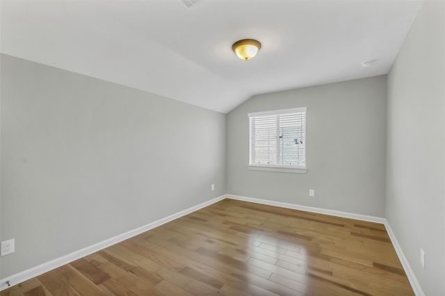 100 Castlegate Lane, Houston, TX 77065