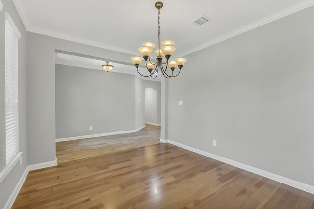 100 Castlegate Lane, Houston, TX 77065