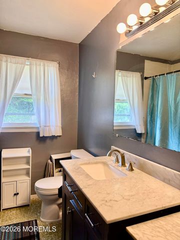 122 Beverly Drive, Barnegat, NJ 08005