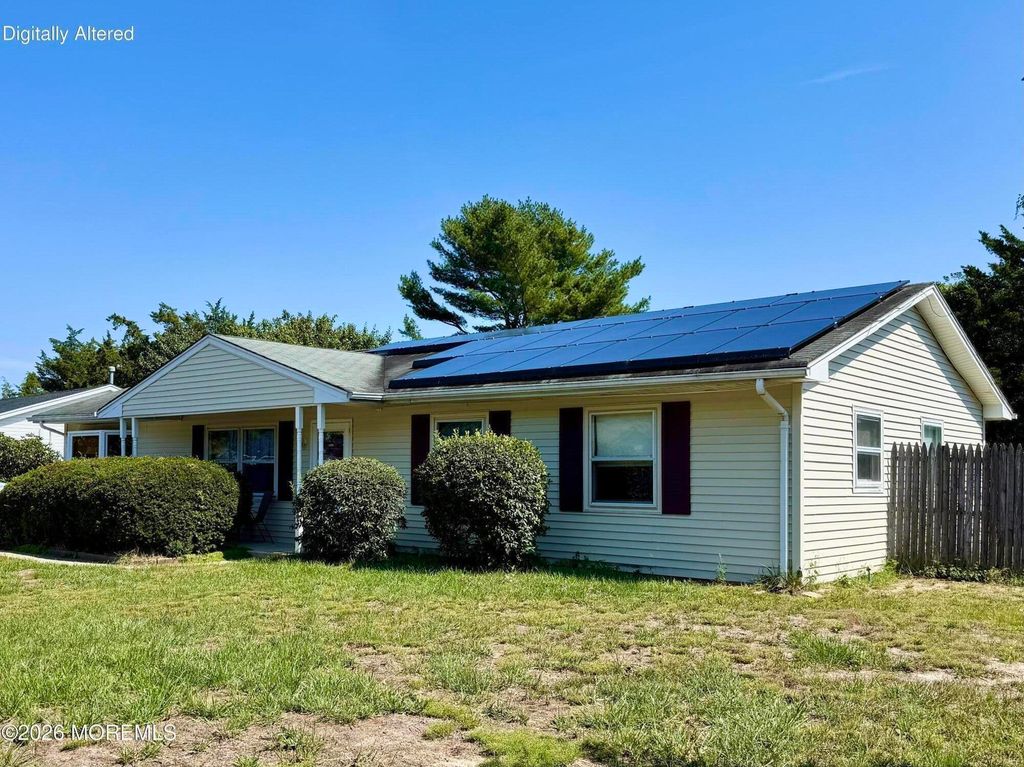 122 Beverly Drive, Barnegat, NJ 08005