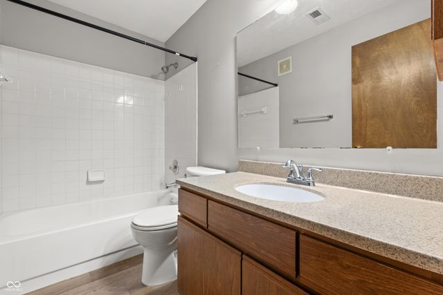 4321 Village Parkway Circle W 6, Indianapolis, IN 46254