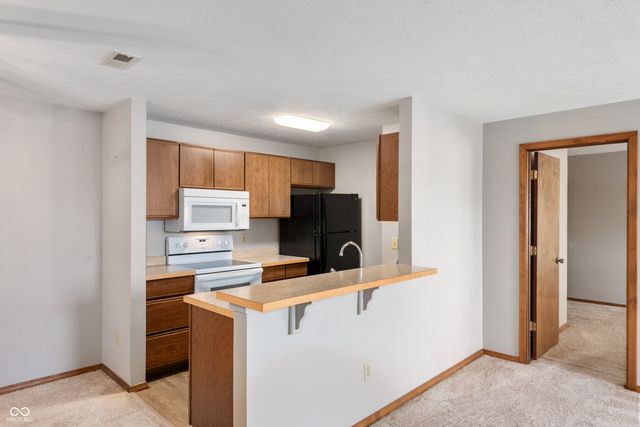 4321 Village Parkway Circle W 6, Indianapolis, IN 46254