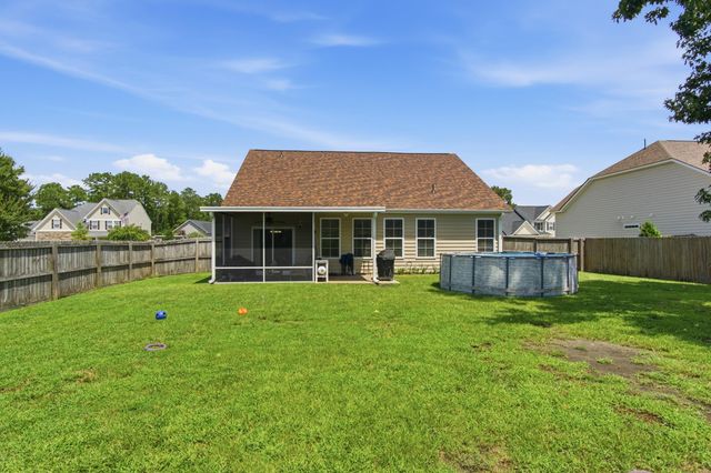 1037 Bridlewood Farms, Ridgeville, SC 29472